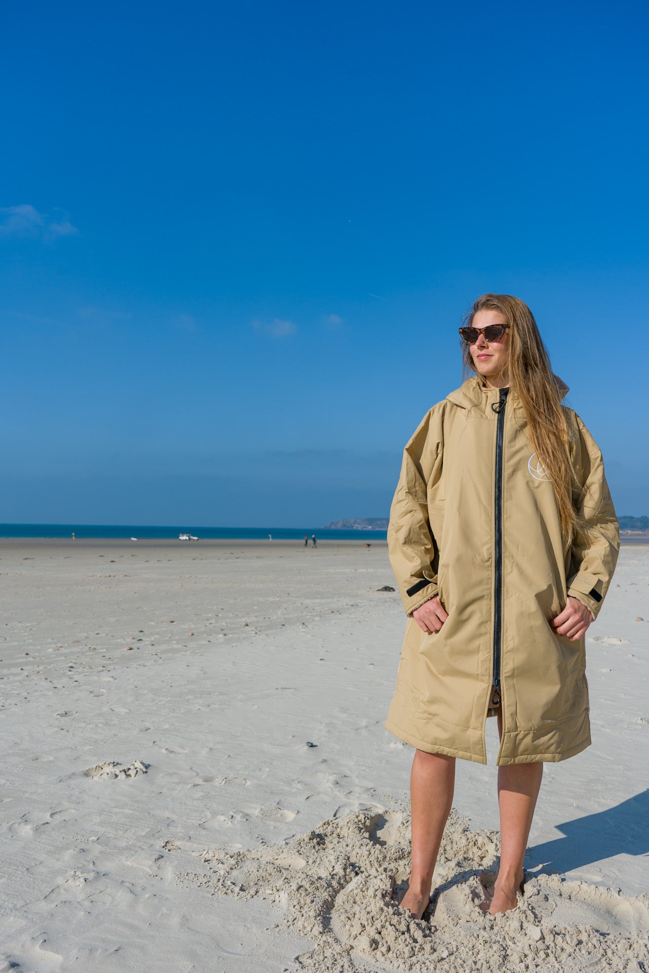 Advanced Loose n' Lazy Robe - Ecru (reflective)