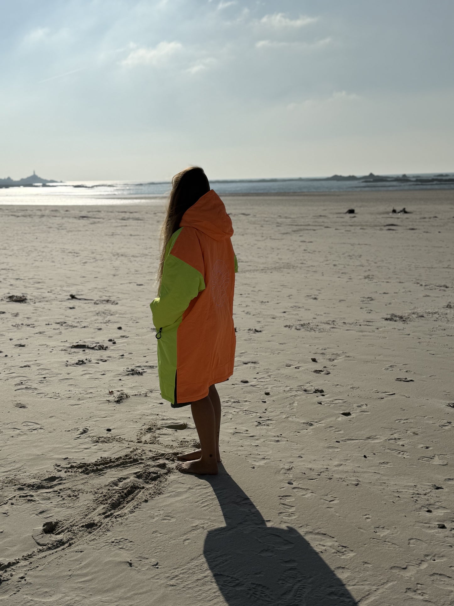 Advanced 2-in-1  Loose n' Lazy Robe - (reflective)