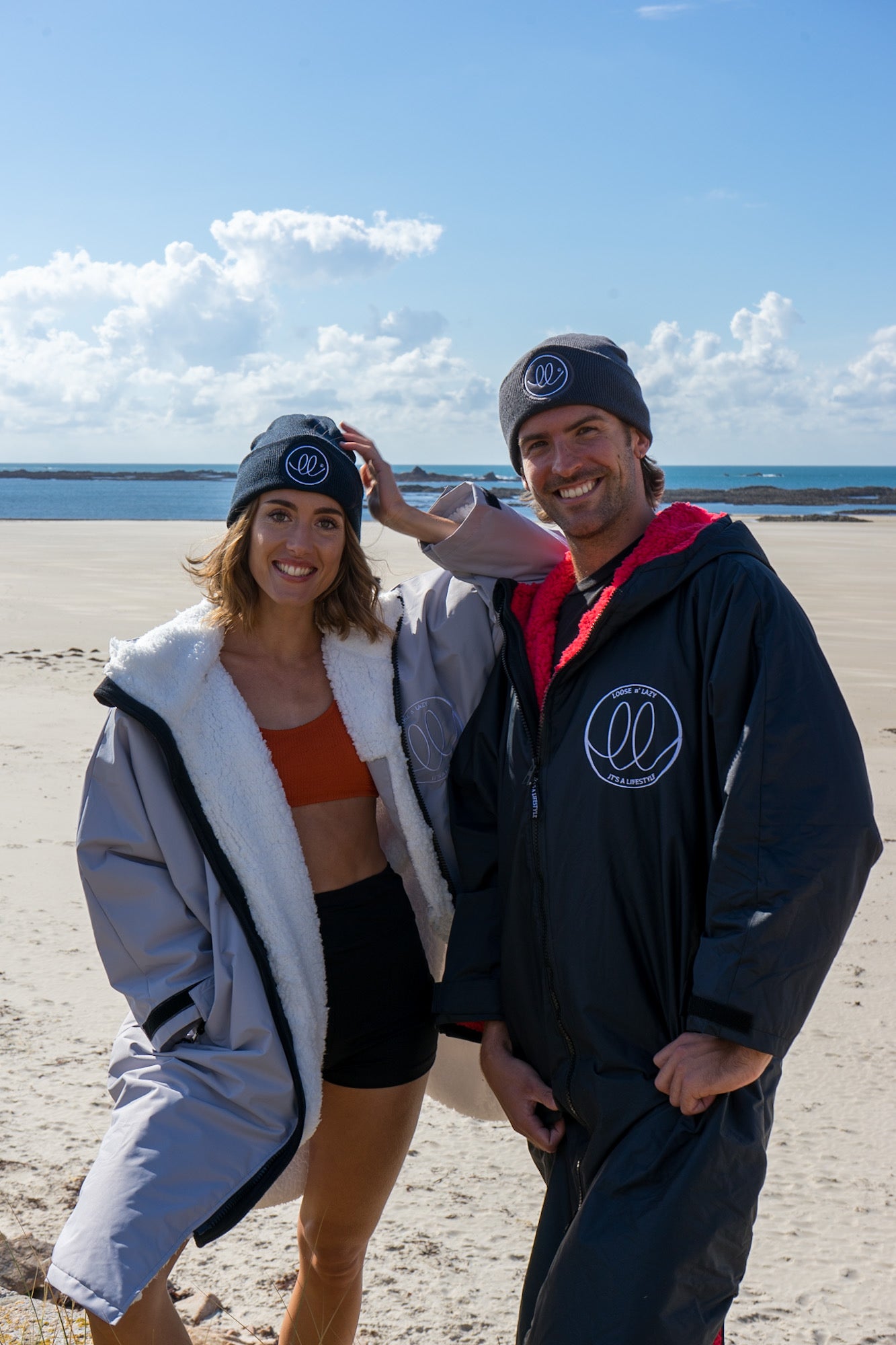 Mid-sleeve Loose n' Lazy Changing Robe - Grey/White